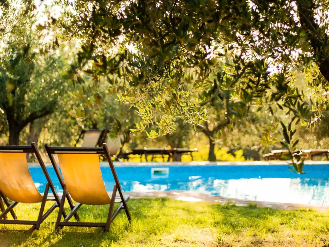 Résidence Mit Garten und Schwimmbad in den Hügeln der Mark