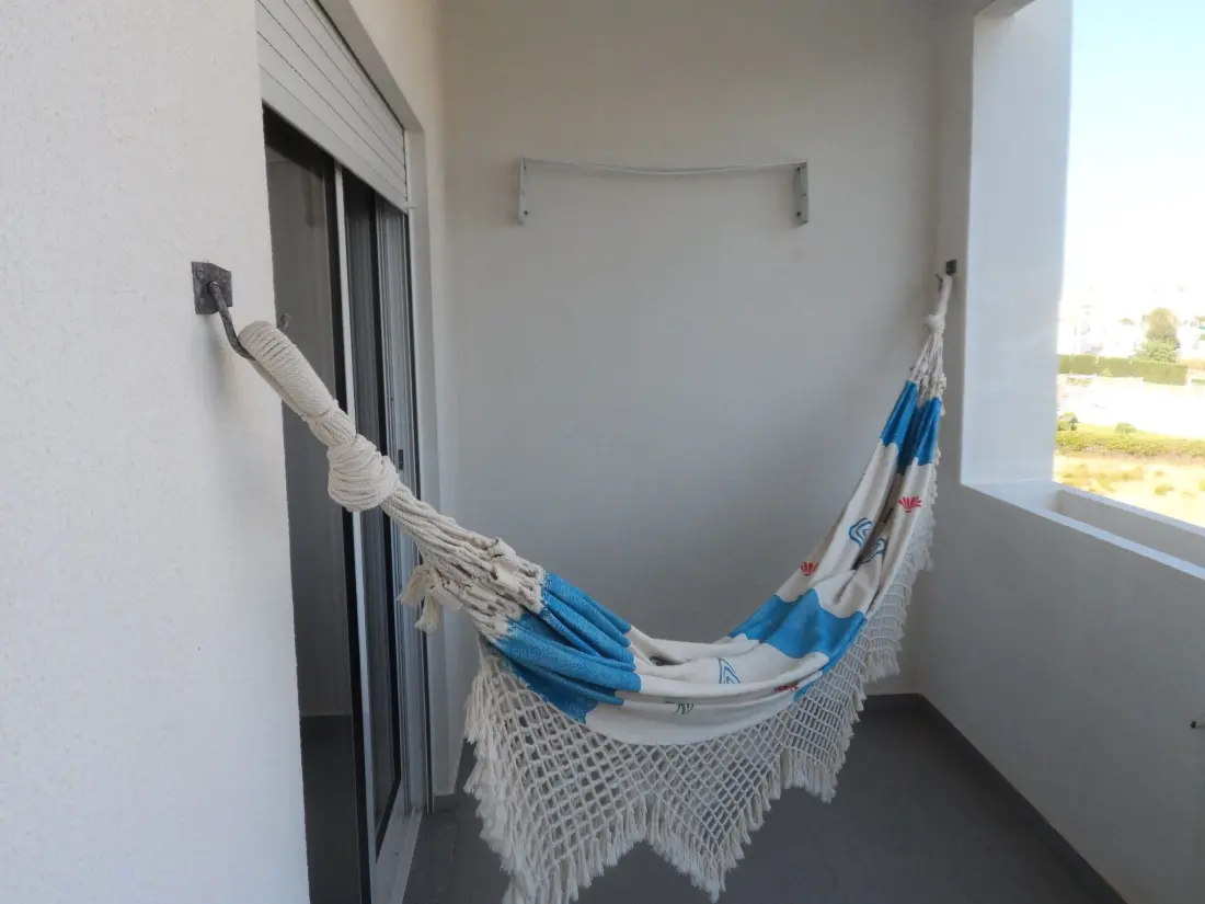 Résidence Wohnung in Porches mit Großem Balkon