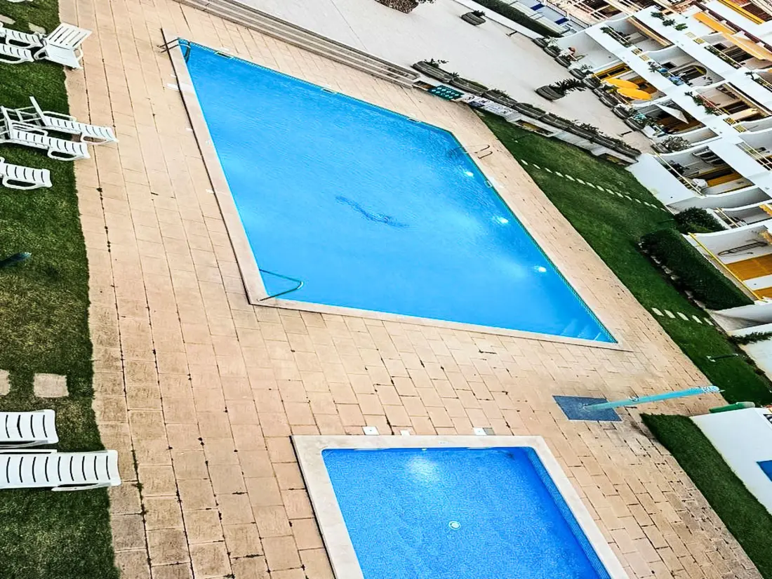 Résidence Apartment with Pool View
