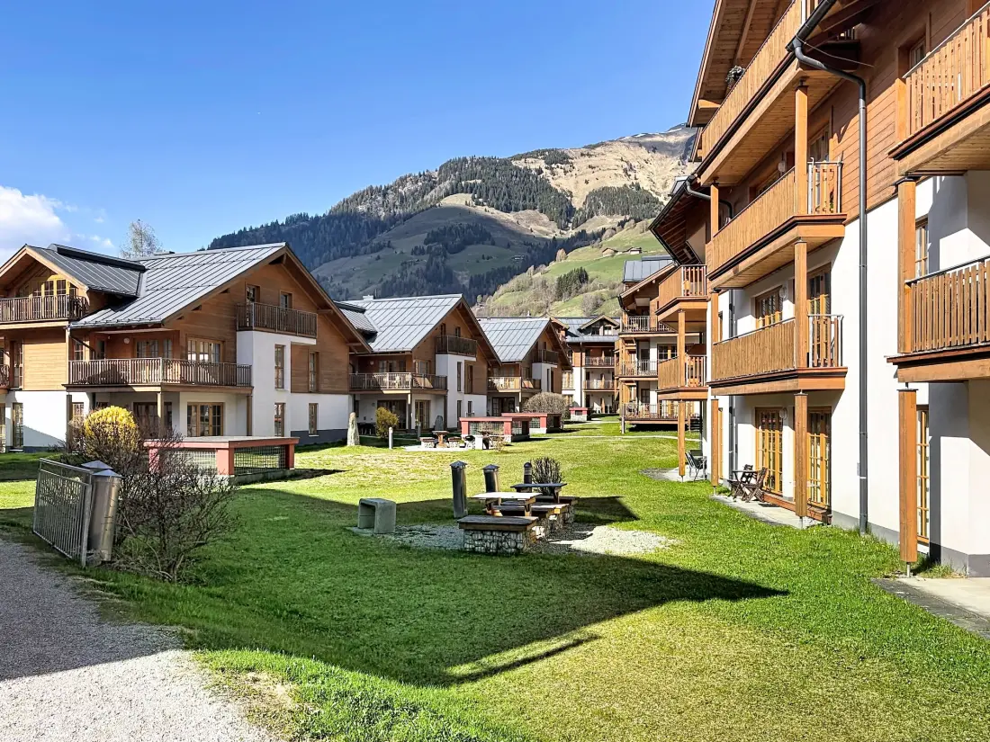 Résidence Family Comfort by SMR with Pool and Spa