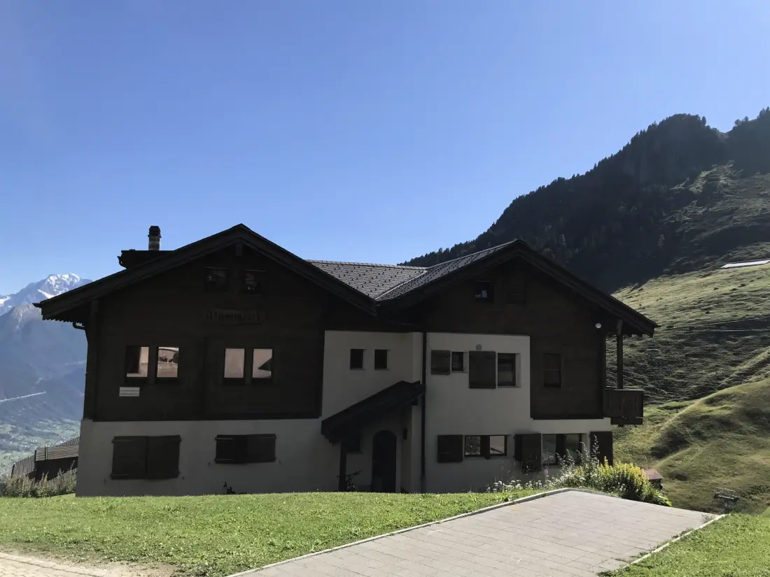 Résidence Almenrausch 1. OG Süd-Ost Appartement/Fewo, Bad, WC