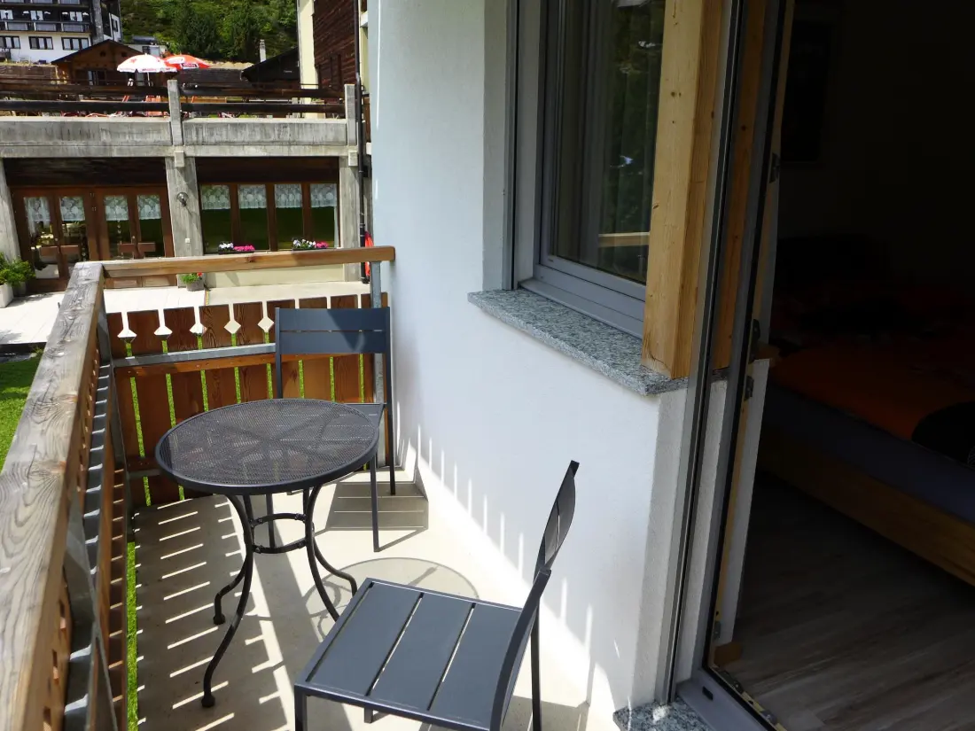 Résidence Amici 1. OG West Appartement/Fewo, Dusche und Bad, WC