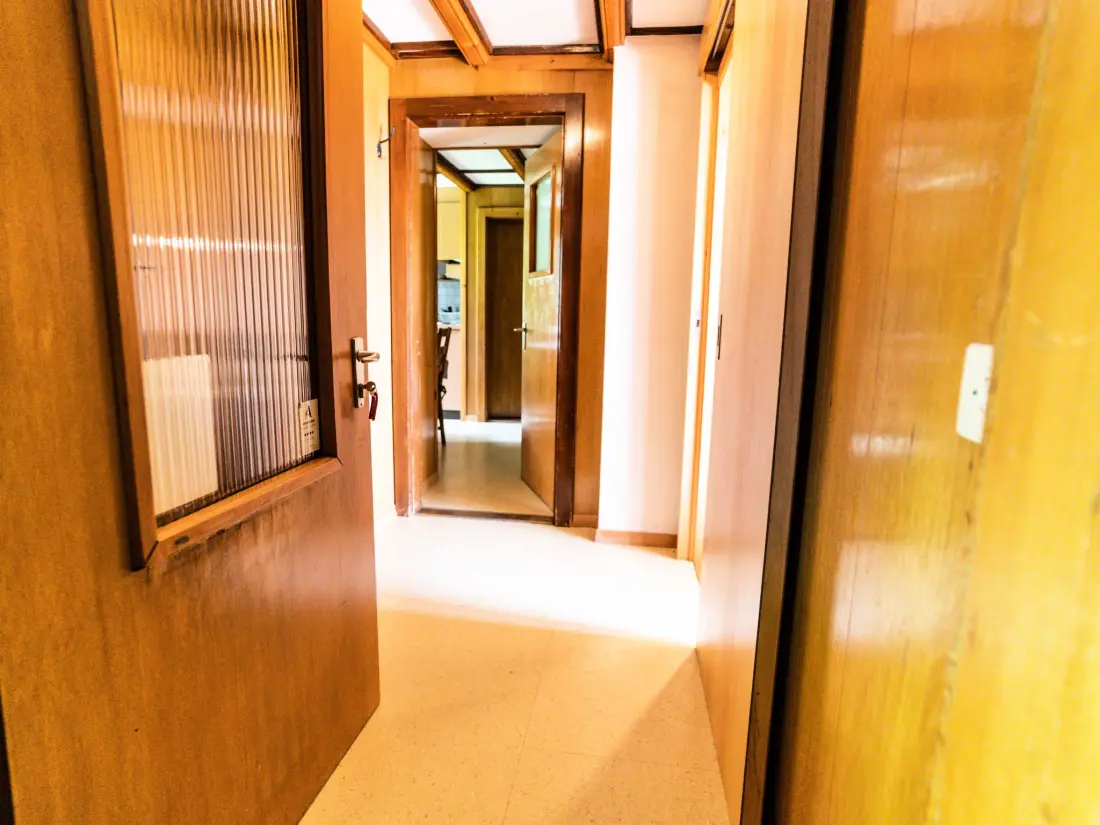Résidence Bürcher Haus 2. OG Süd Appartement/Fewo, Dusche, WC