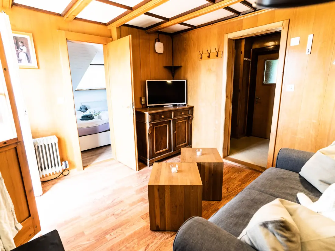 Résidence Bürcher Haus 2. OG Süd Appartement/Fewo, Dusche, WC