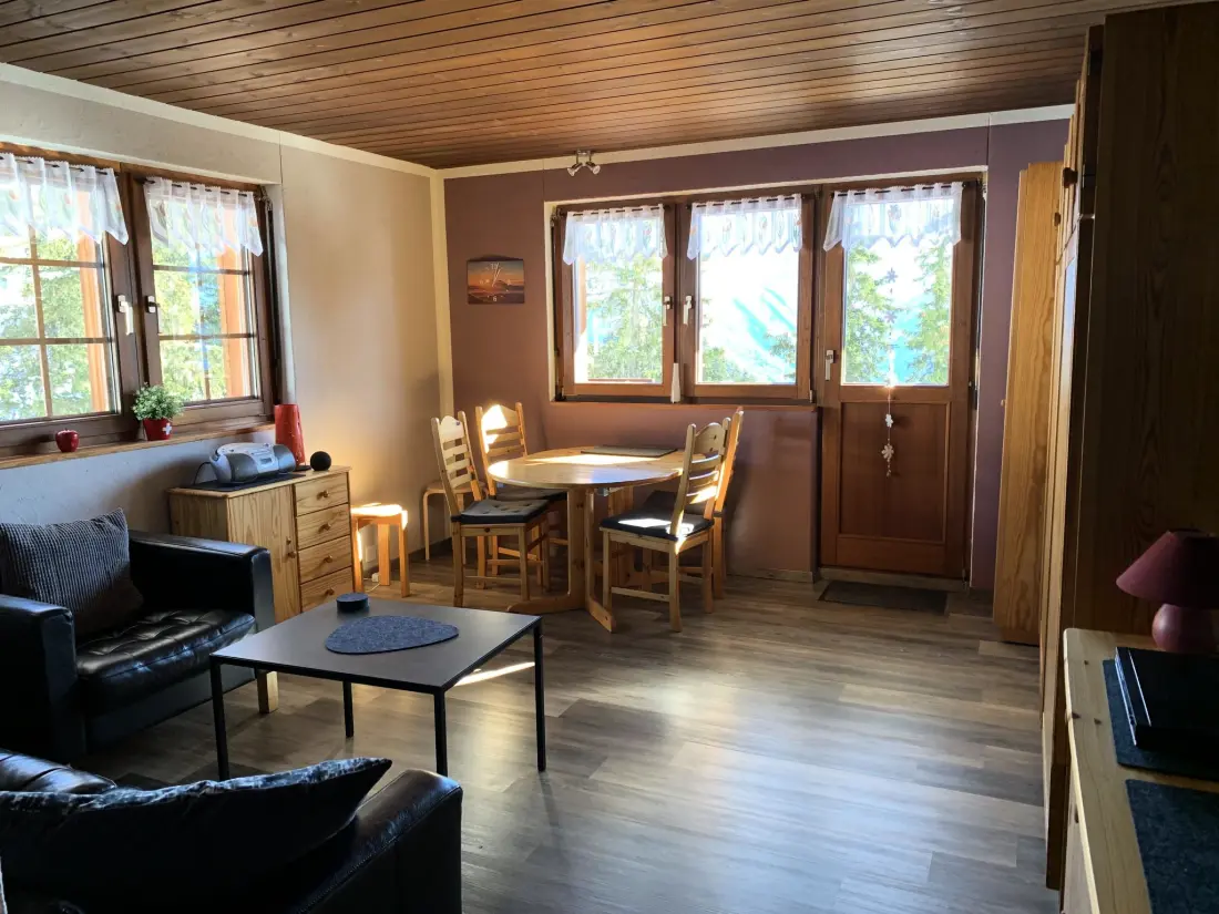 Résidence Sportina 11 1. OG Süd-Ost Appartement/Fewo, Dusche und Bad, WC