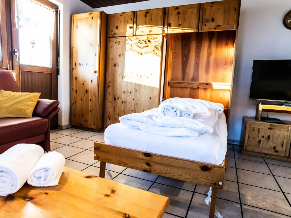 Résidence Sportina 21 2. OG Süd-Ost Appartement/Fewo, Bad, WC