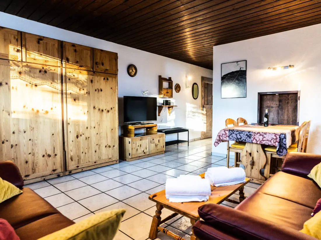 Résidence Sportina 21 2. OG Süd-Ost Appartement/Fewo, Bad, WC