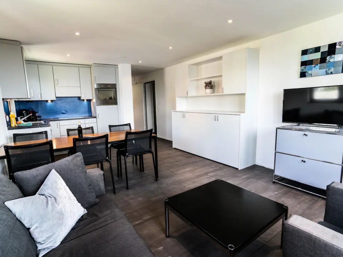 Résidence Sportina 33 3. OG Süd-West Appartement/Fewo, Dusche und Bad, WC