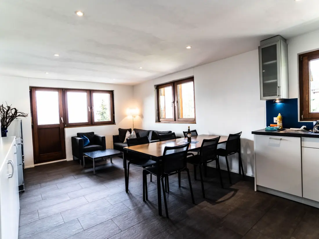 Résidence Sportina 33 3. OG Süd-West Appartement/Fewo, Dusche und Bad, WC