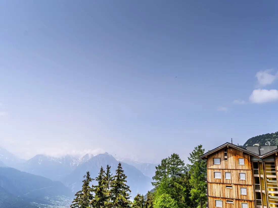 Résidence Sportina 42 DG Süd-West Appartement/Fewo 5 1/2 Zimmerwohnung, 9-Betten (DG)