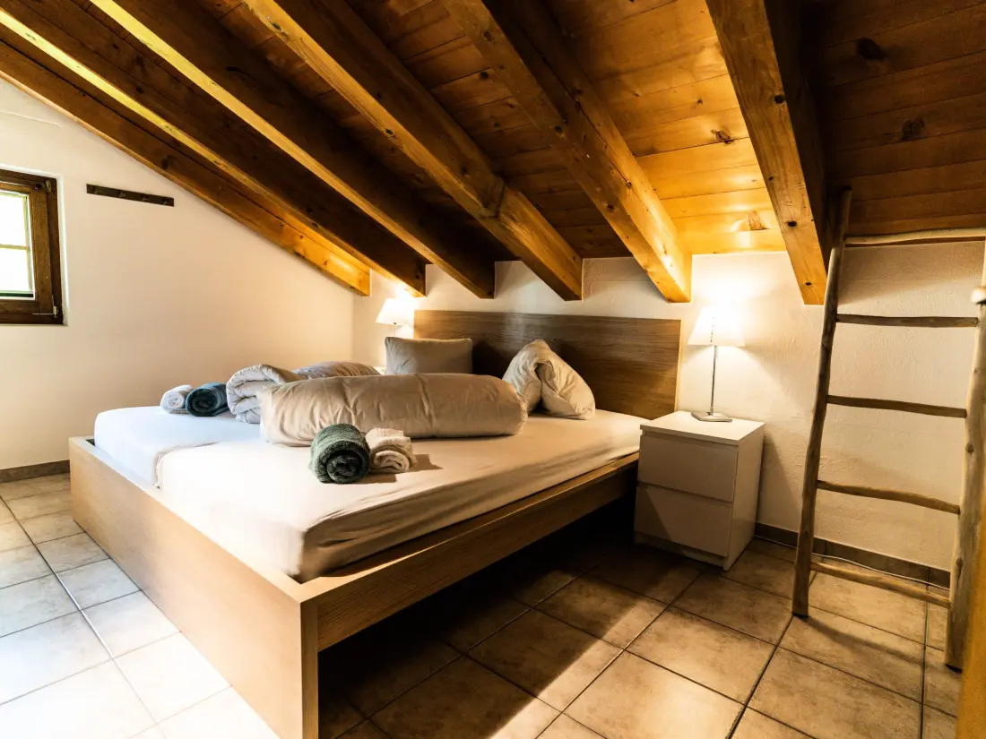 Résidence Sportina 42 DG Süd-West Appartement/Fewo 5 1/2 Zimmerwohnung, 9-Betten (DG)