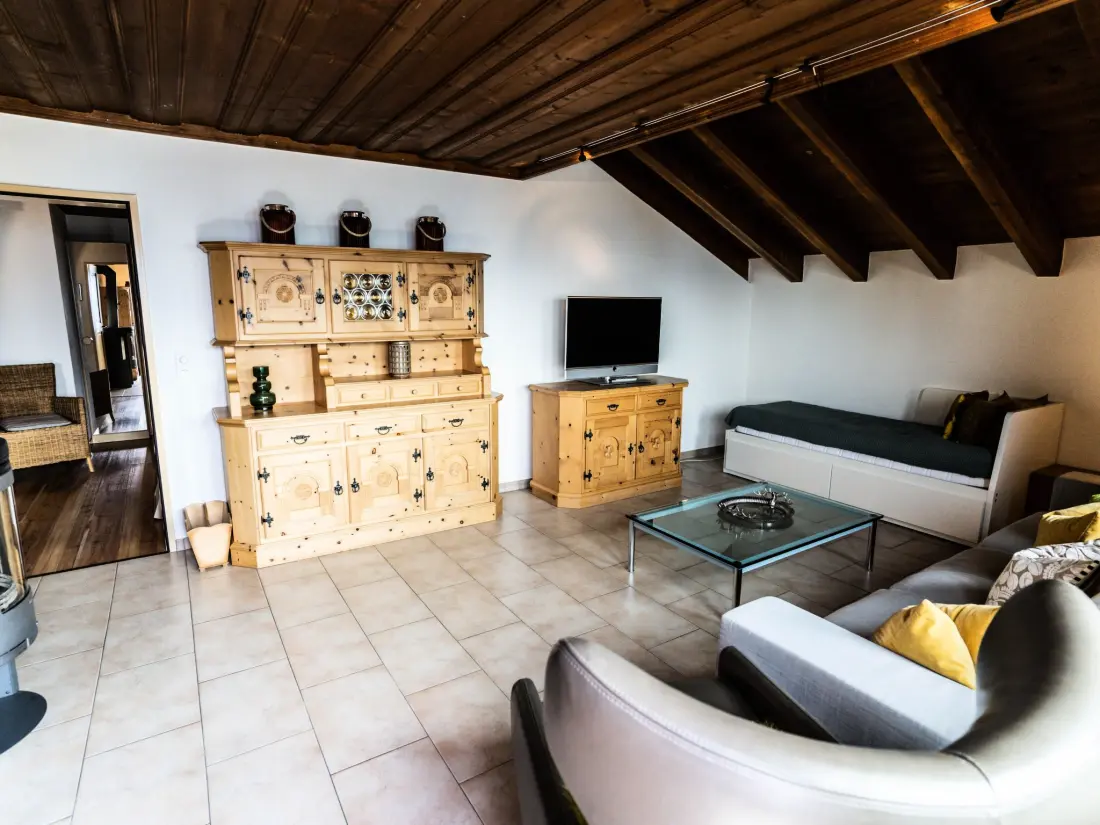 Résidence Sportina 42 DG Süd-West Appartement/Fewo 5 1/2 Zimmerwohnung, 9-Betten (DG)