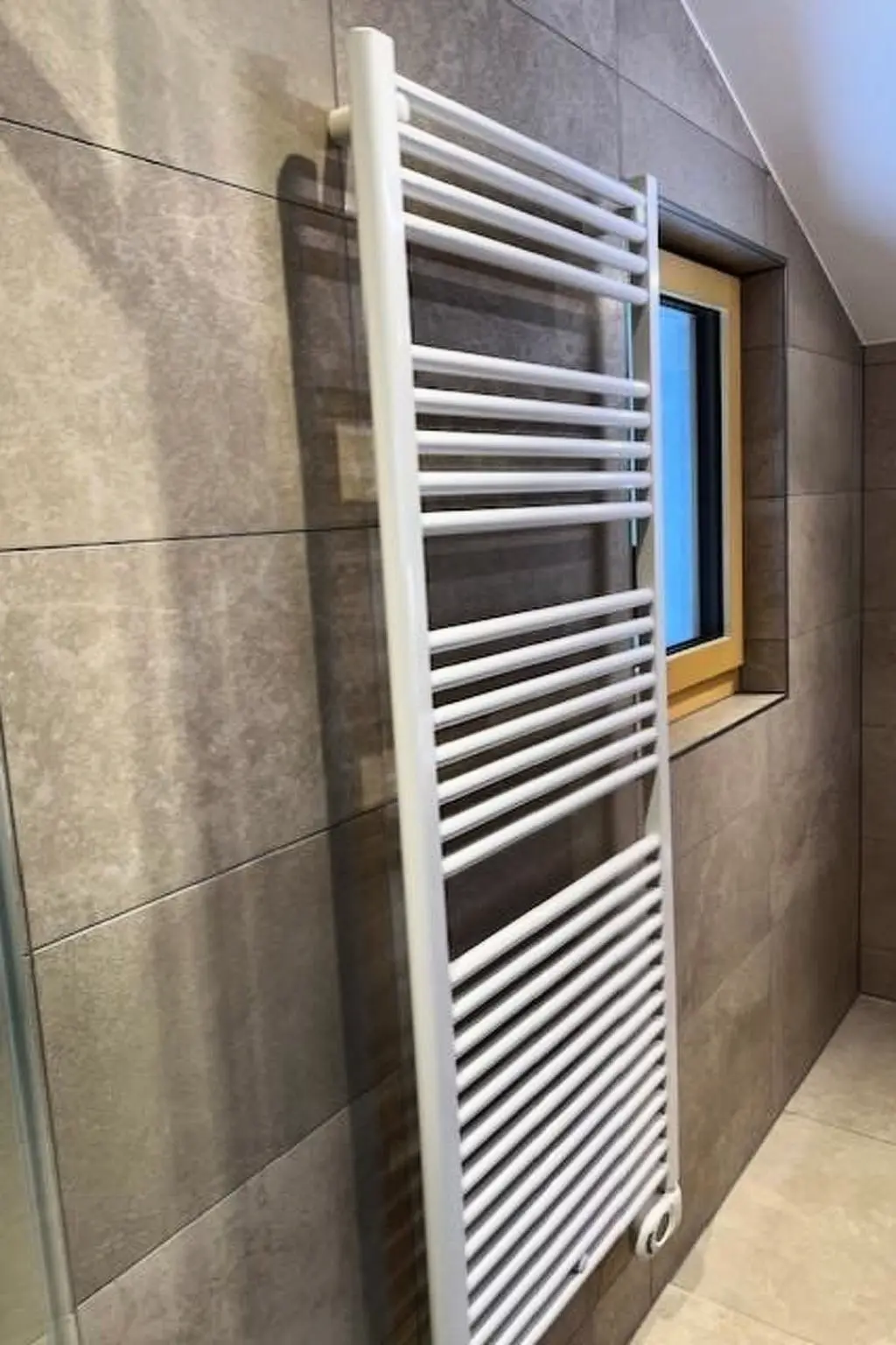 Résidence Stubulti Appartement/Fewo, Dusche und Bad, WC 3 1/2 Zimmerwohnung, 4-Betten