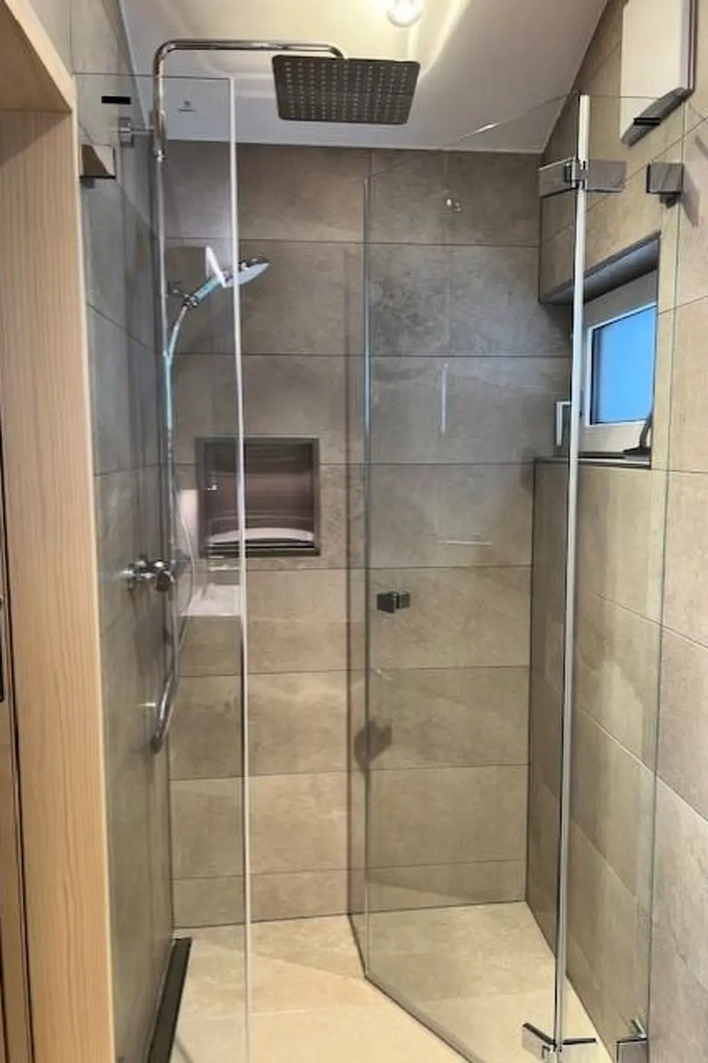 Résidence Stubulti Appartement/Fewo, Dusche und Bad, WC 3 1/2 Zimmerwohnung, 4-Betten