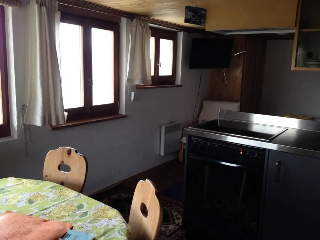 Résidence Sunneschy EG Süd Appartement/Fewo, Dusche, WC 2 1/2 Zimmerwohnung, 3-Betten