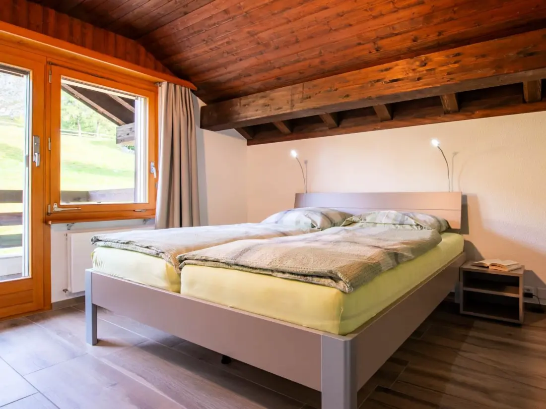 Résidence Zurschmitten 17 1. OG Süd Appartement/Fewo, Dusche und Bad, WC