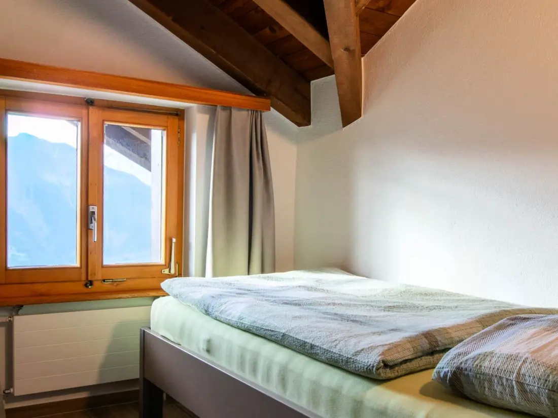 Résidence Zurschmitten 17 1. OG Süd Appartement/Fewo, Dusche und Bad, WC