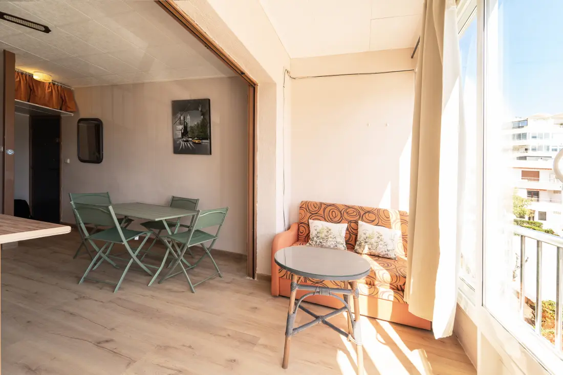 Studio à Roses