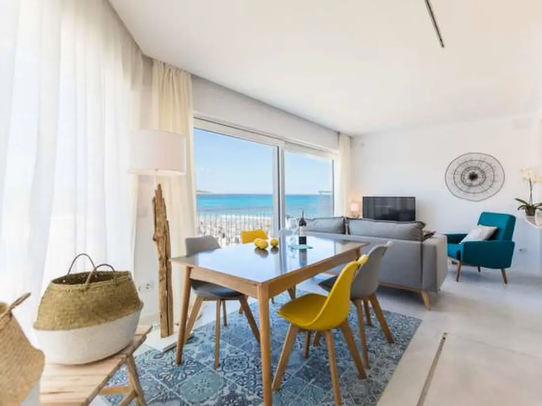 Résidence Tolle Wohnung in S'illot-Cala Morlanda mit Terrasse