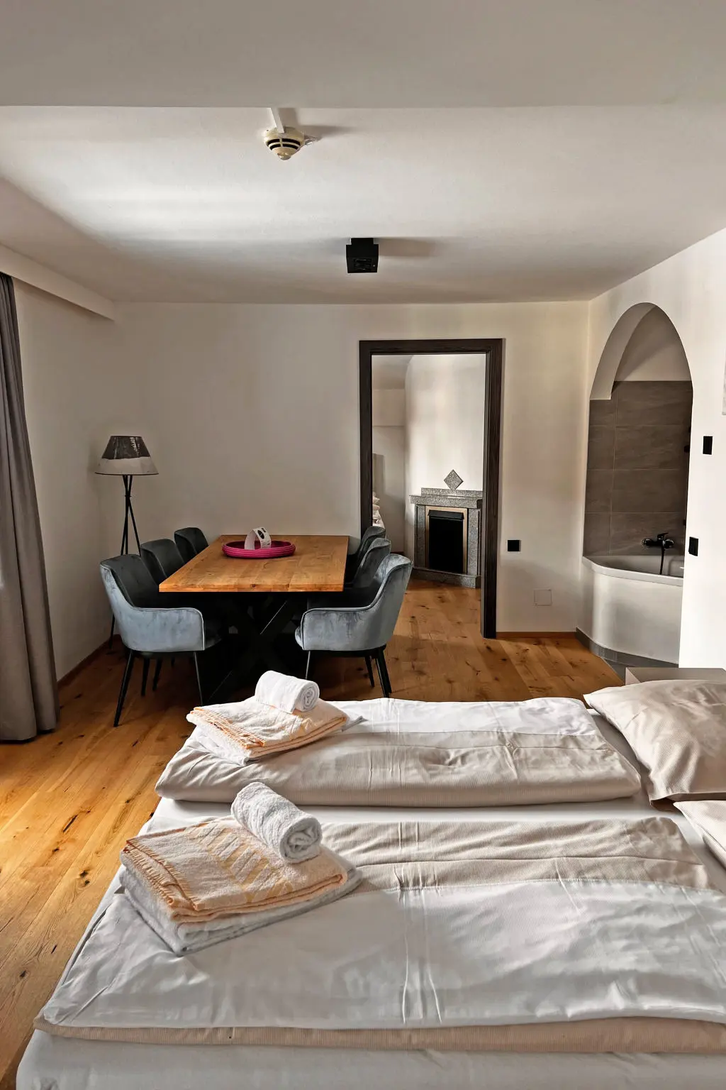 Résidence mit 2 SZ & privaten Wellnessbereich
