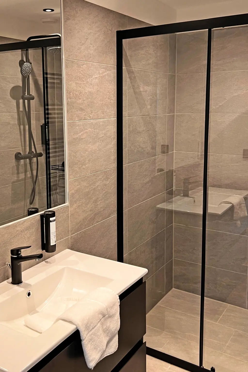 Résidence mit 2 SZ & privaten Wellnessbereich