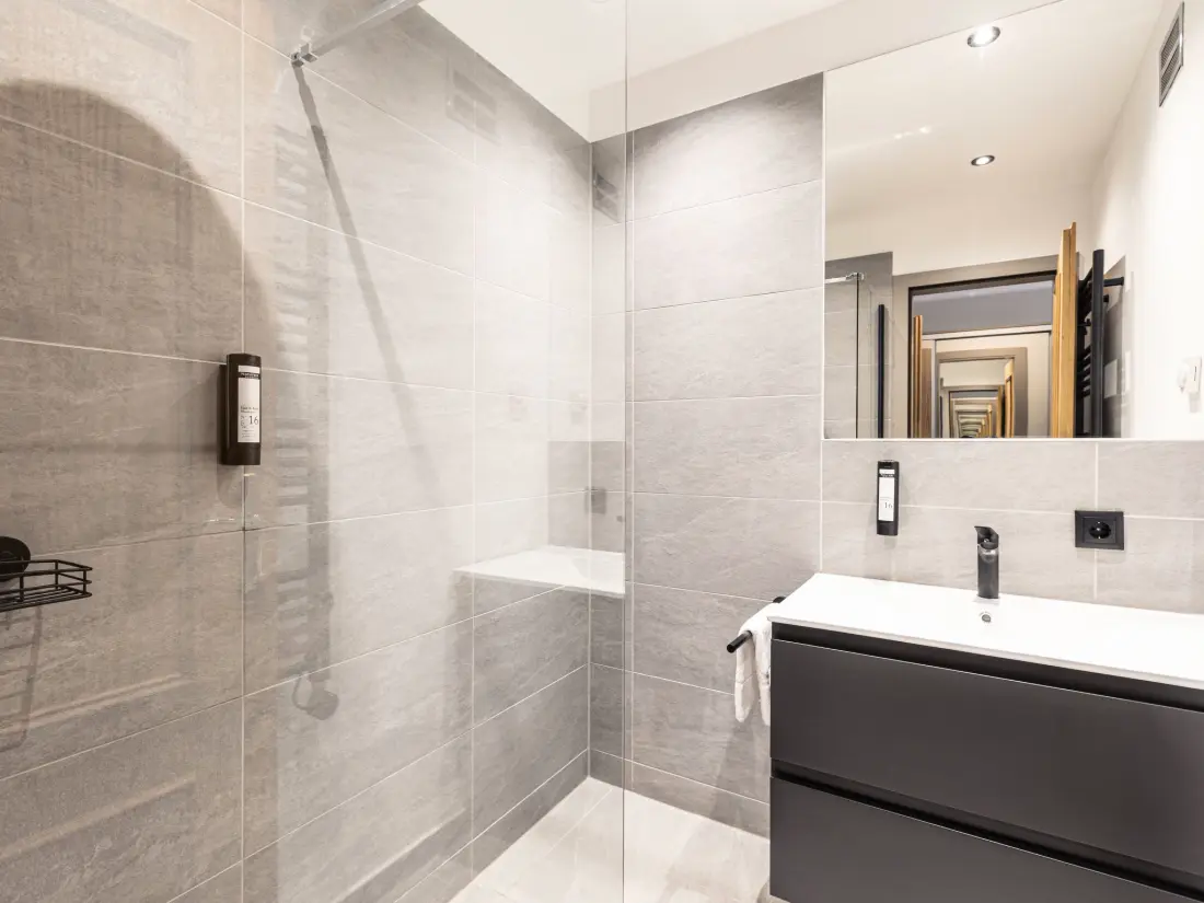 Résidence mit 2 SZ & privaten Wellnessbereich