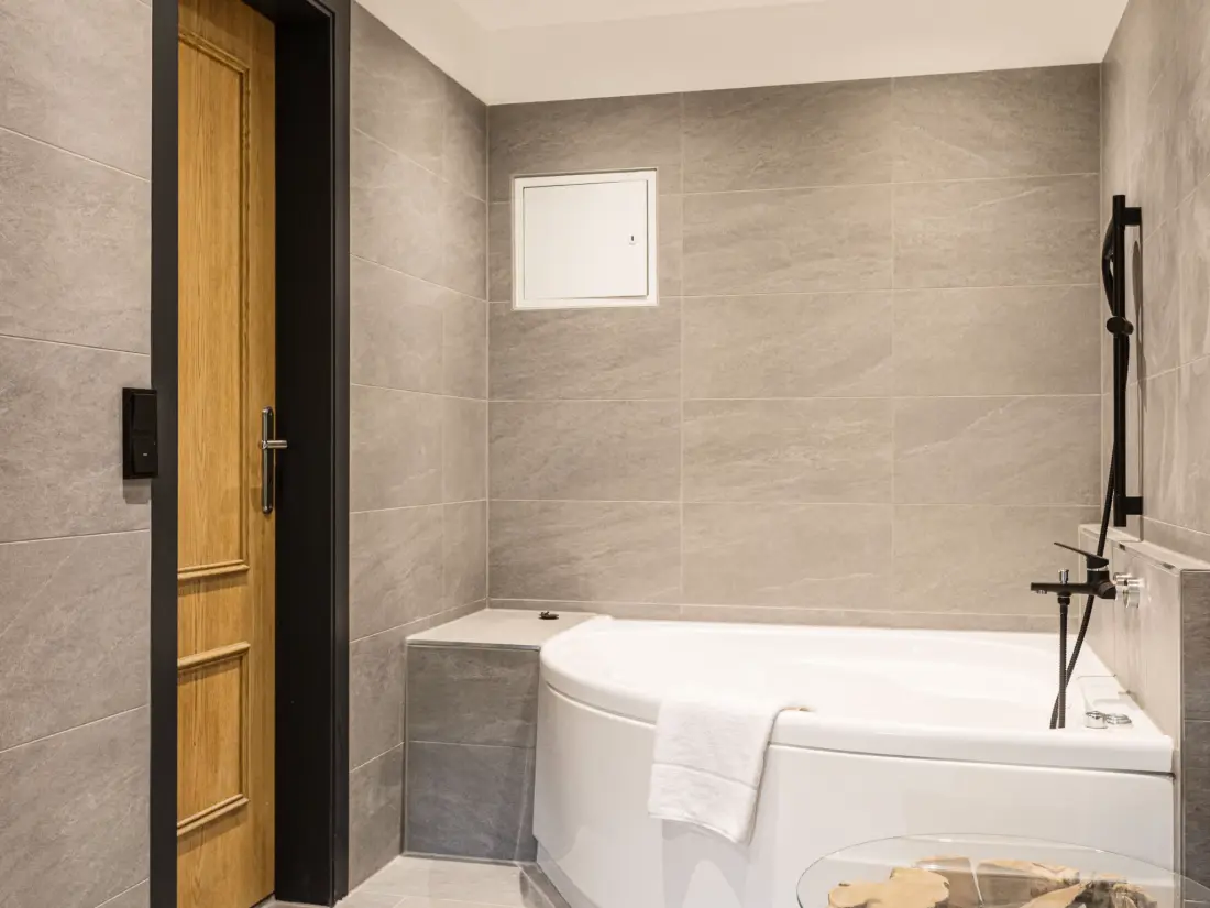 Résidence mit 2 SZ & privaten Wellnessbereich