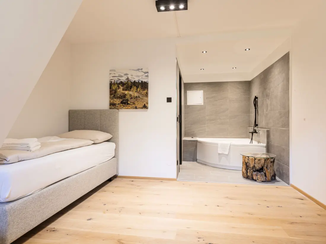 Résidence mit 2 SZ & privaten Wellnessbereich