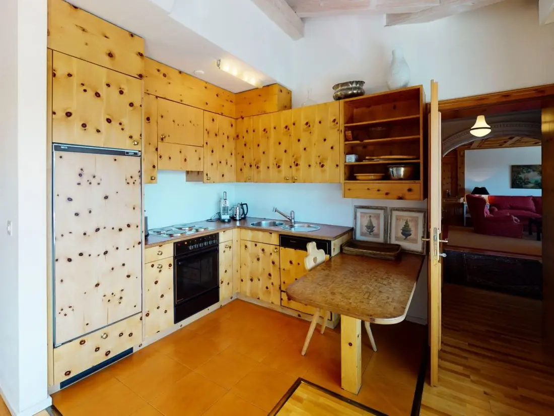 Résidence Apartment Tinus - Ruhige Wohnung im Zentrum von St. Moritz mit Aussicht
