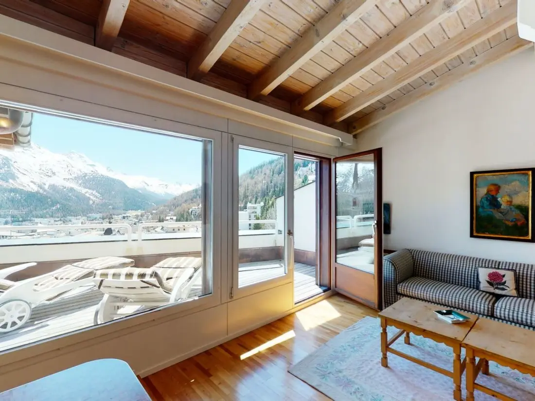 Résidence Apartment Tinus - Ruhige Wohnung im Zentrum von St. Moritz mit Aussicht