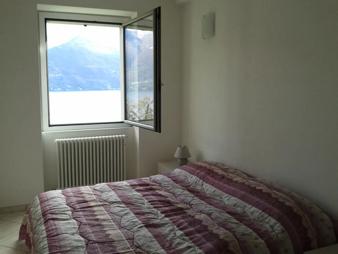 Résidence mit Terrasse und tollem See- und Bergblick