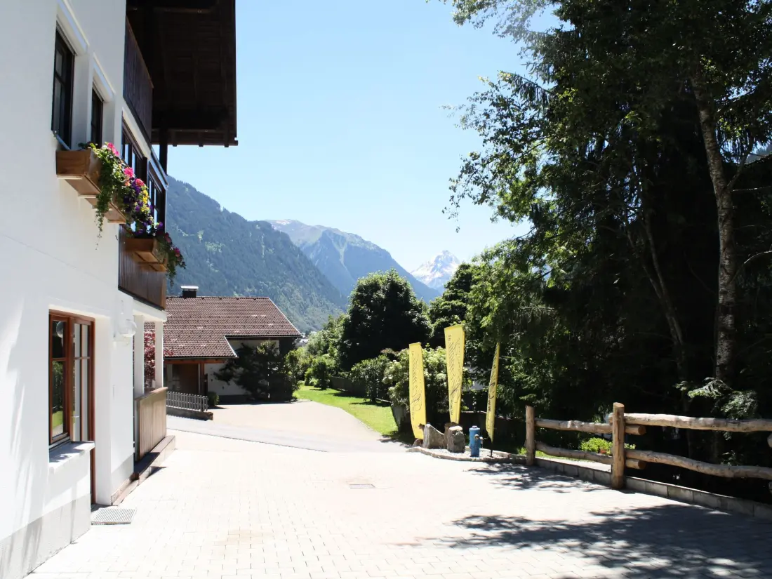 Résidence Ruhige Wohnung in Sankt Gallenkirch mit Garten