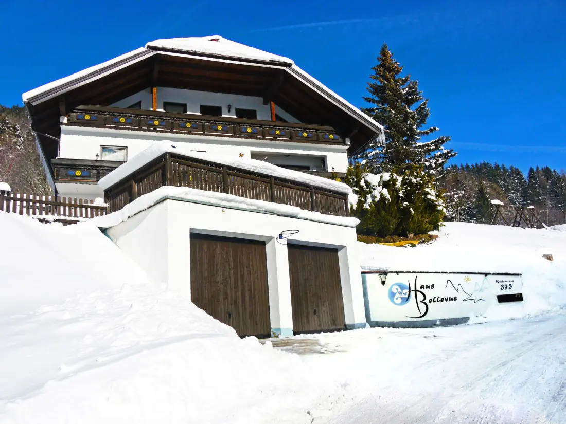 Résidence Wohl eingerichtete Wohnung mit eigenem Balkon