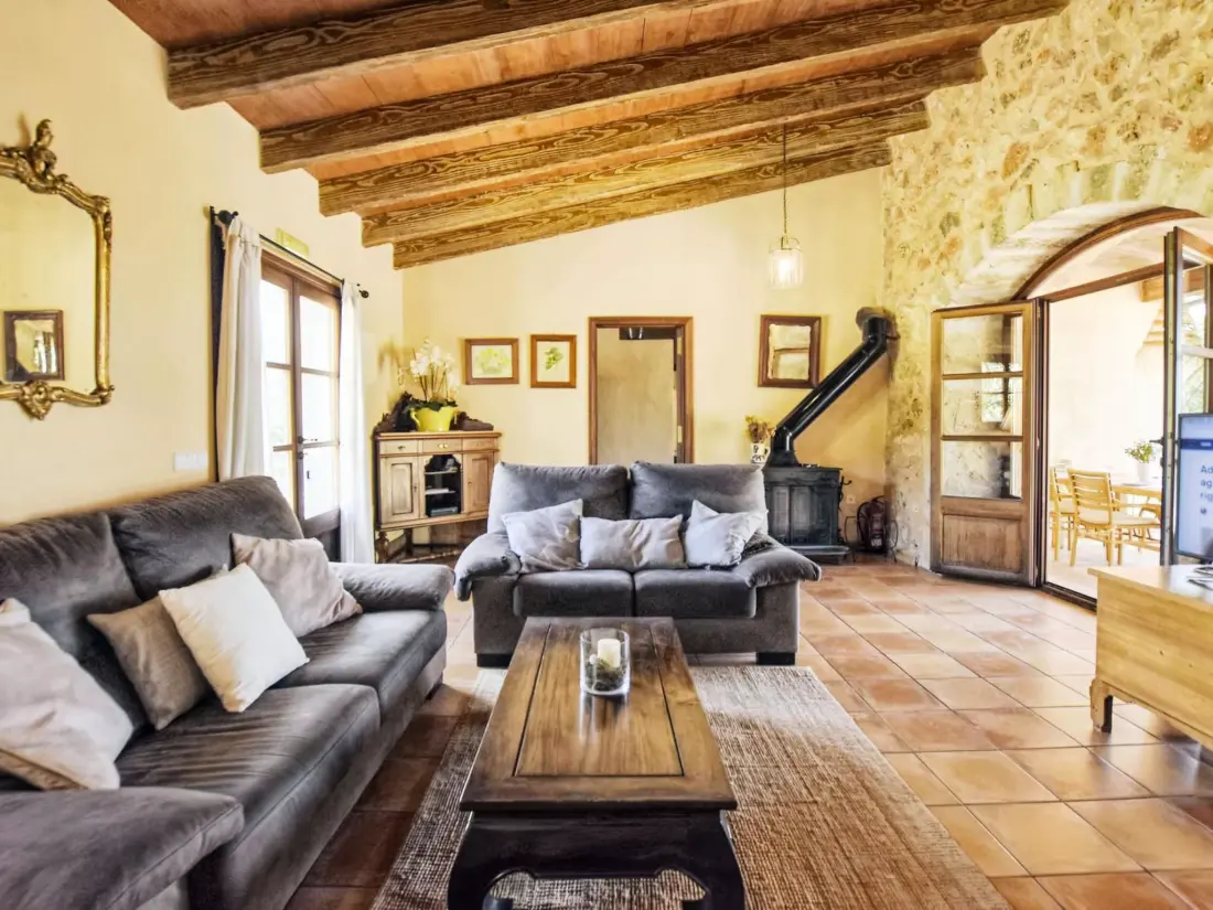 Maison de Vacances Santa Maria del Cami