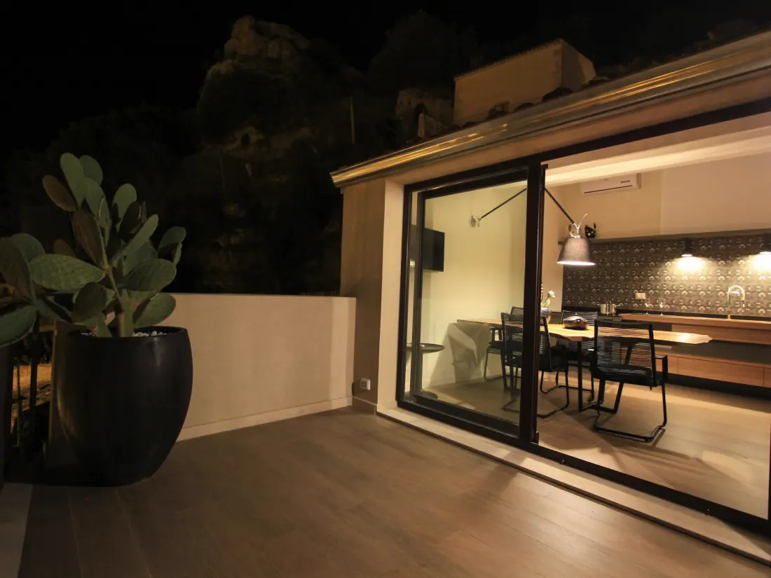 Résidence Nettes Appartement in Scicli mit Möblierter Terrasse