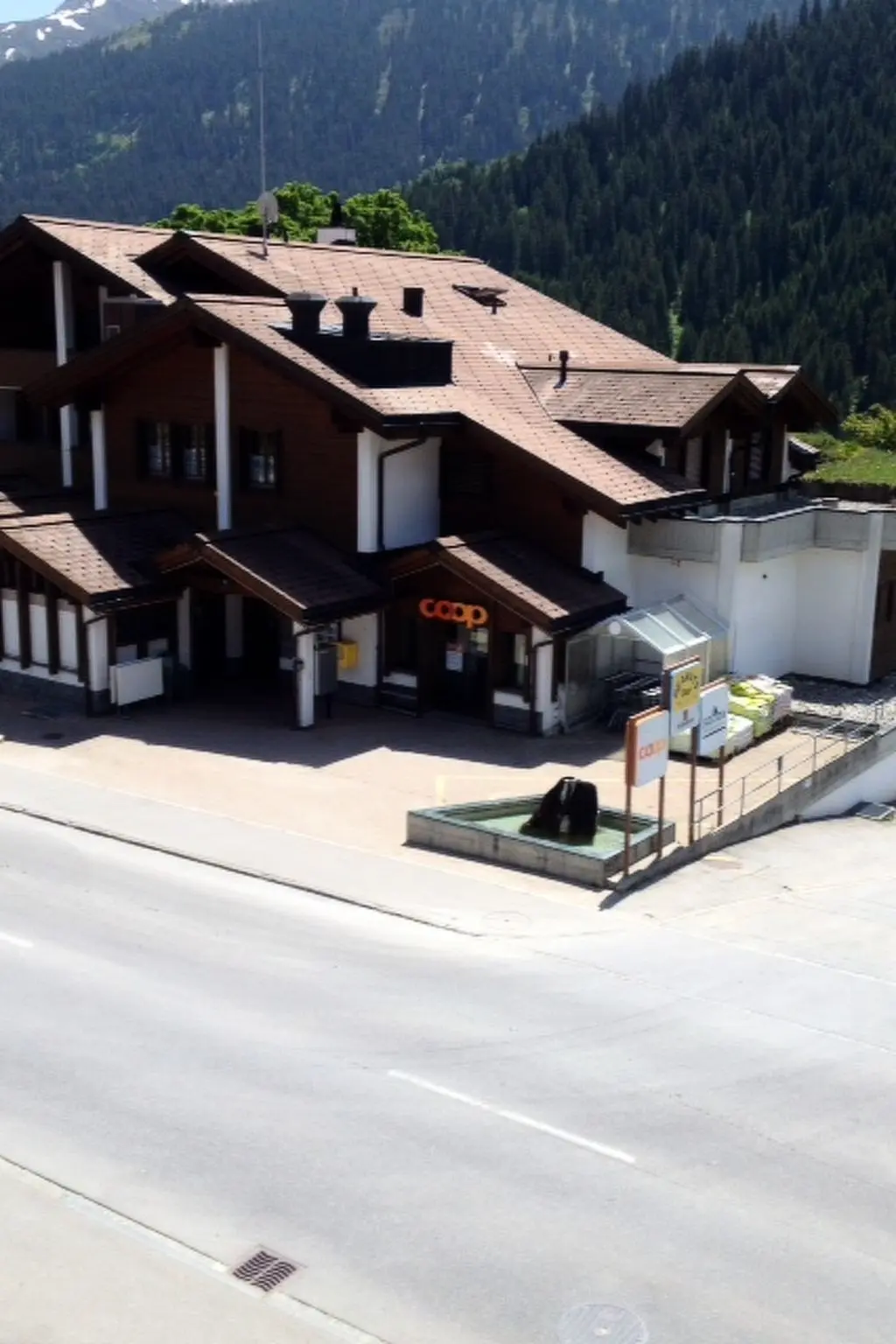Résidence Tgèsa Tgom Demont, (Sedrun), 109.01