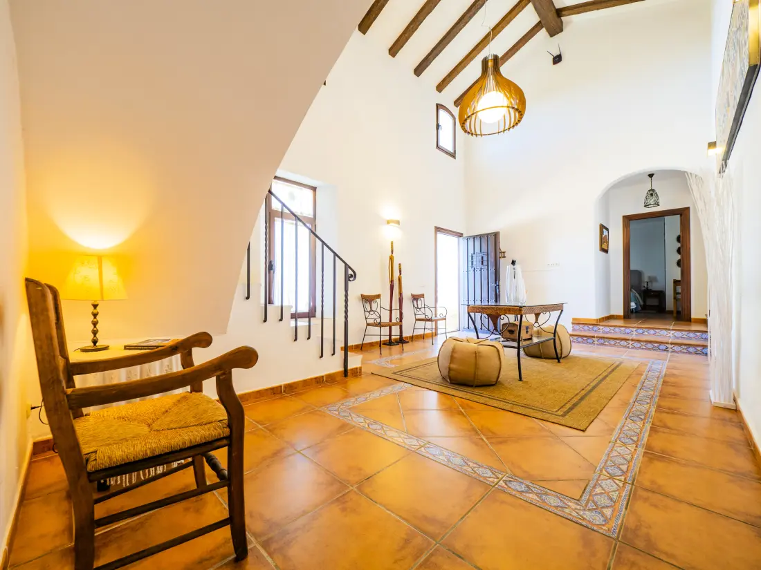 Maison à Setenil de las bodegas