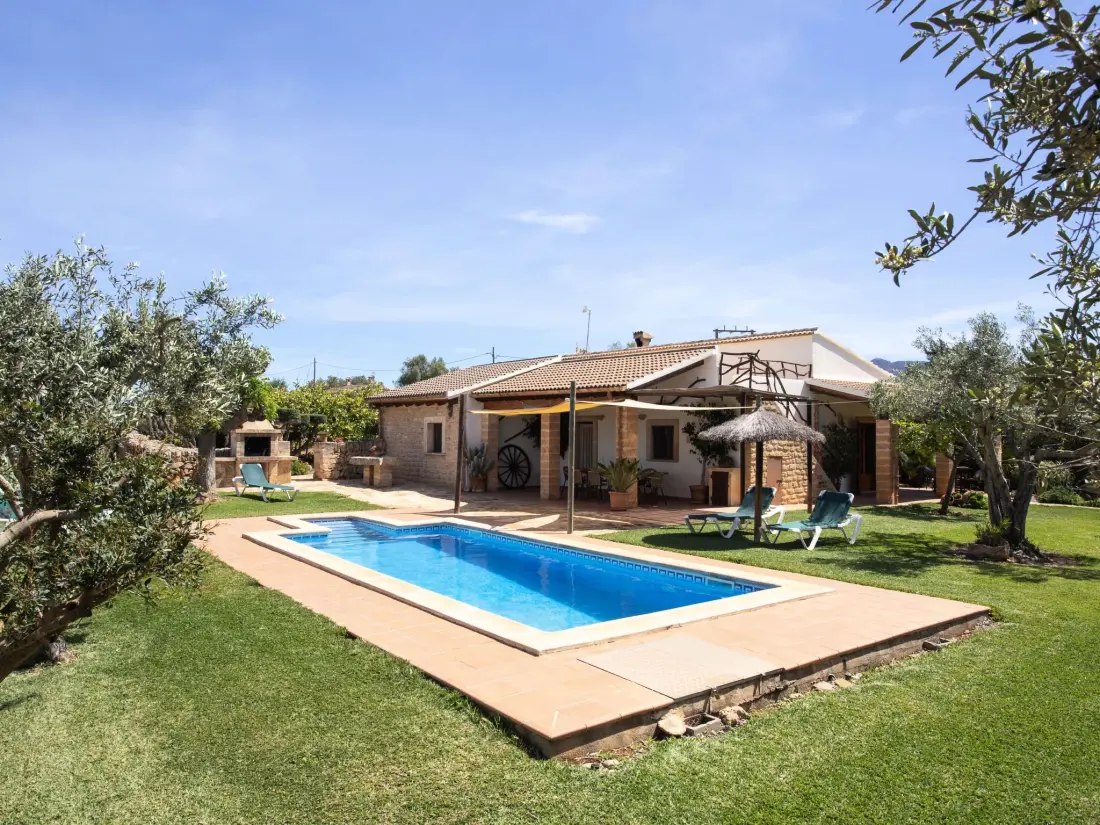 Maison de Vacances Son Serra Marina