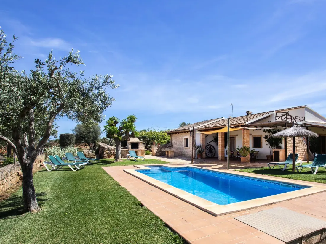 Maison de Vacances Son Serra Marina