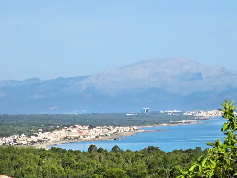 Maison de Vacances Son Serra Marina