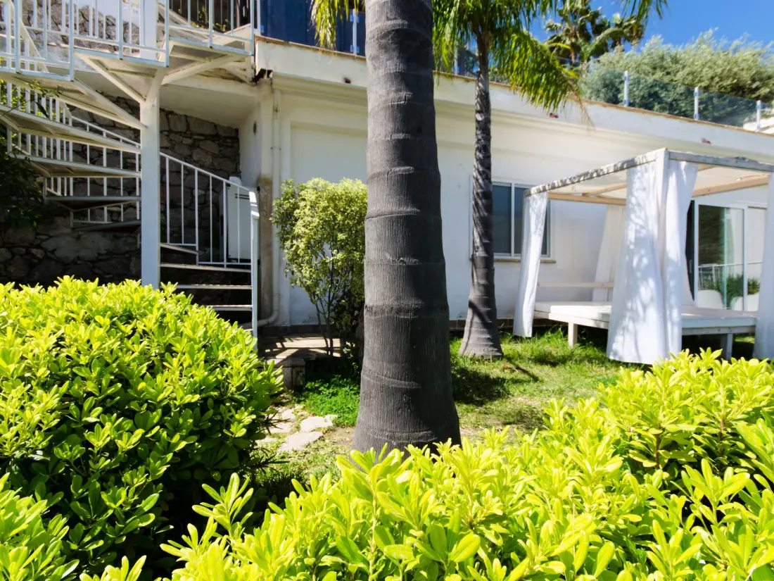 Résidence Wohnung mit Meerblick, Balkon und Pool