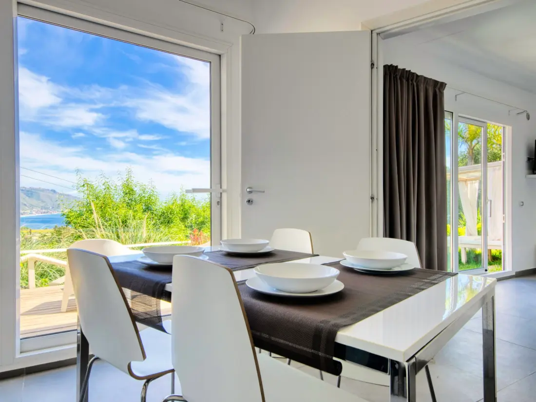 Résidence Wohnung mit Meerblick, Balkon und Pool