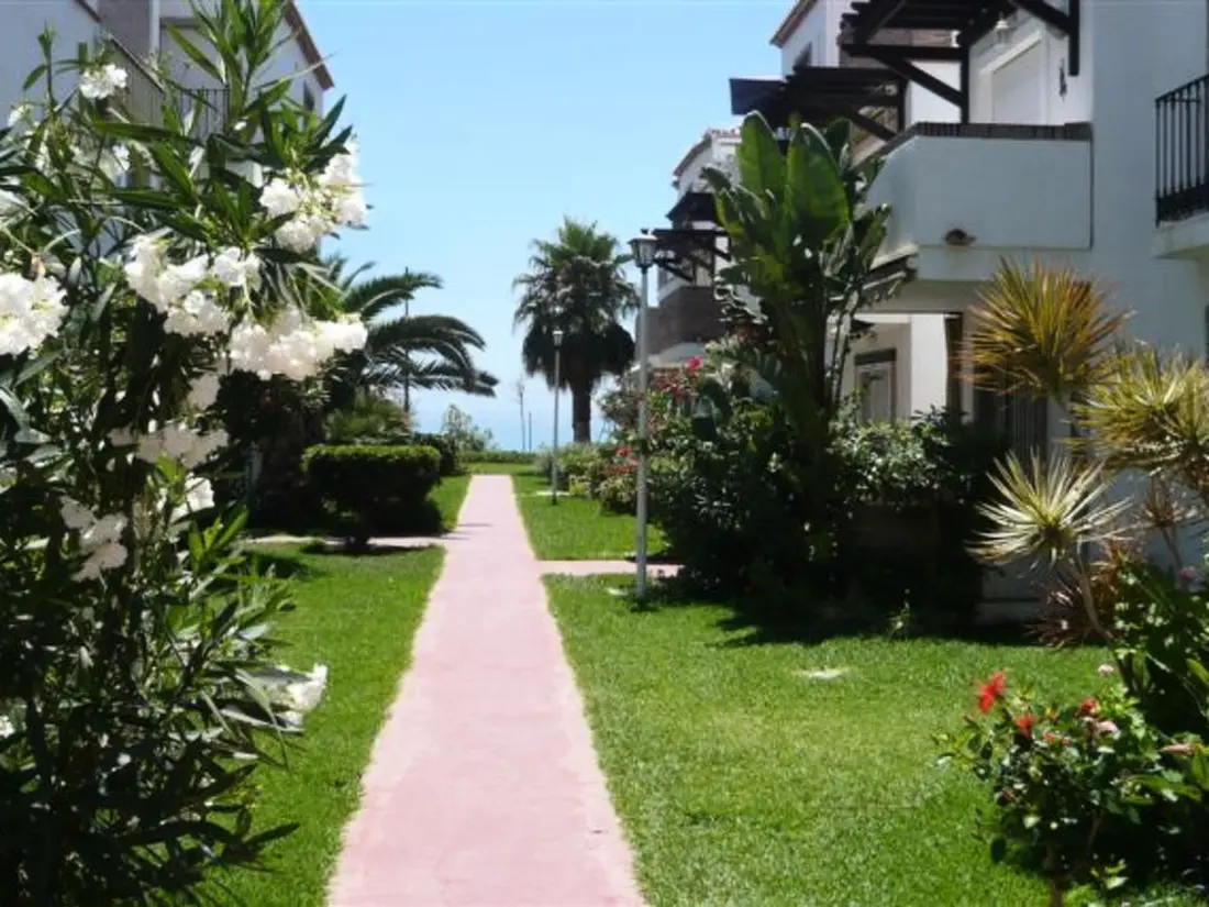 Résidence Appartement in Torrox Costa mit Großem gemeinsamem Pool und Meerblick
