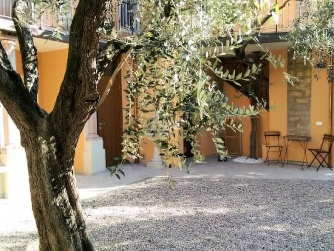 Résidence 'Ca' due Olivi' mit eigener Terrasse