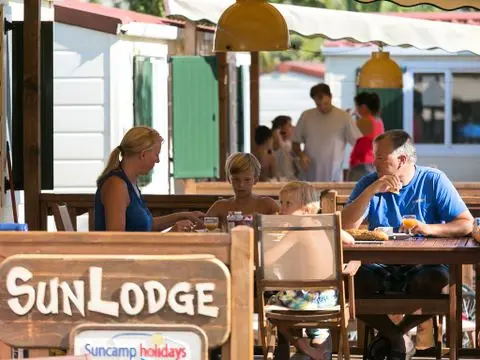 Camping Vilanova Park 4 étoiles★★★★