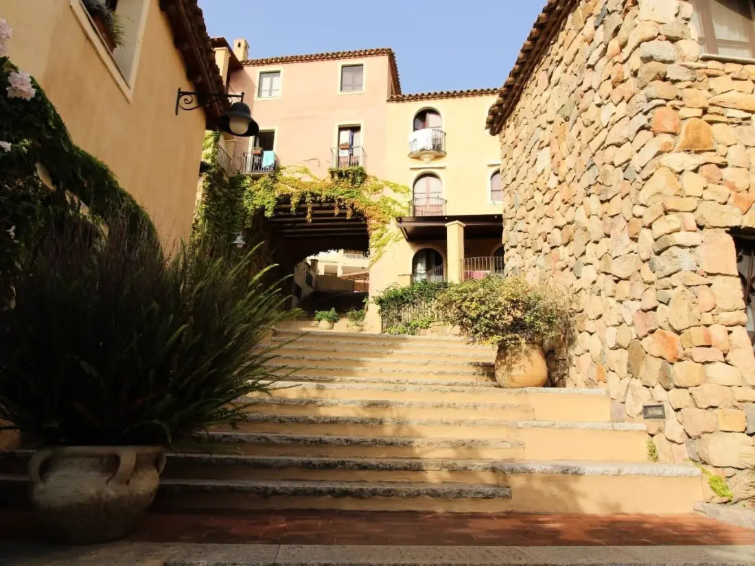 Résidence Wohnung in Villasimius mit Möblierter Terrasse