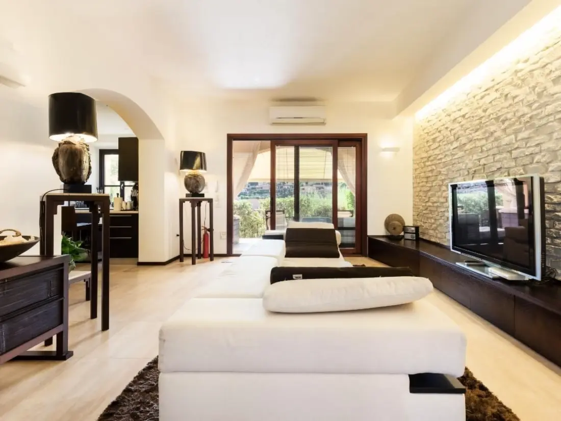 Résidence Wohnung in Villasimius mit Möblierter Terrasse