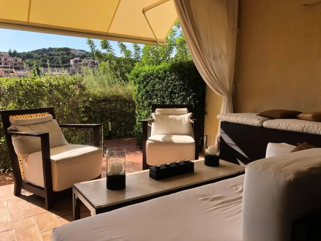 Résidence Wohnung in Villasimius mit Möblierter Terrasse
