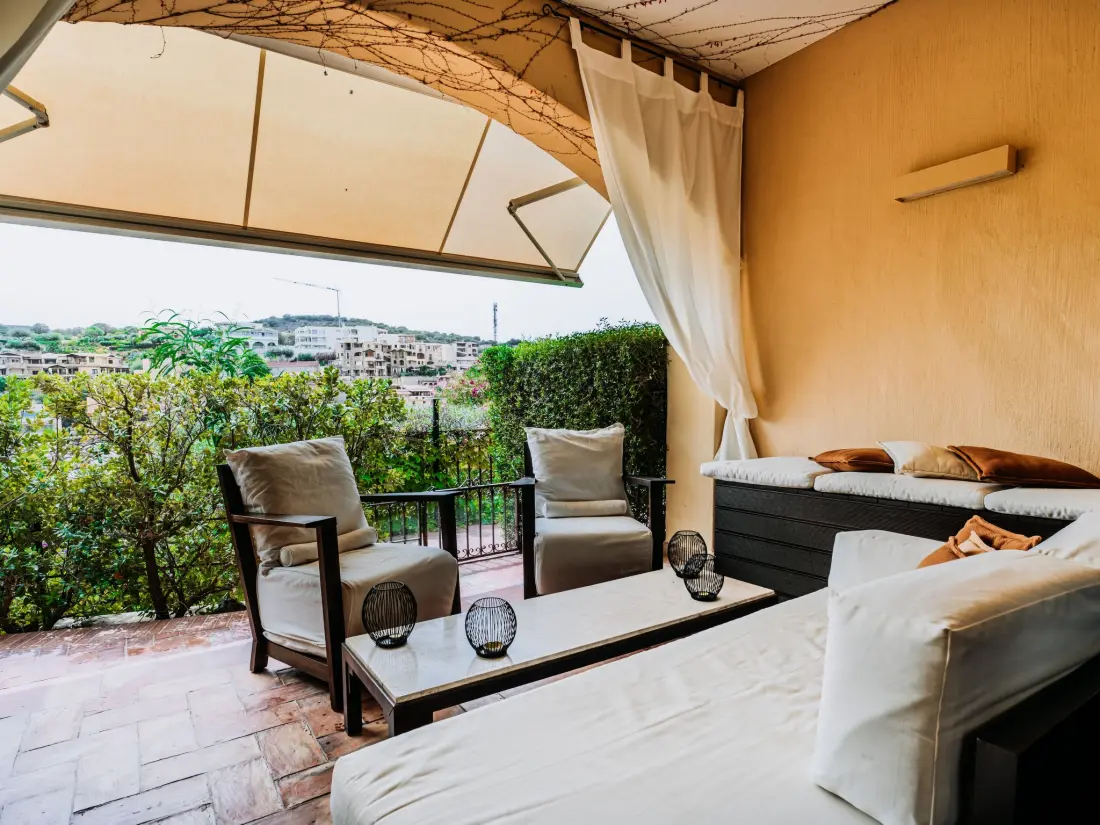 Résidence Wohnung in Villasimius mit Möblierter Terrasse