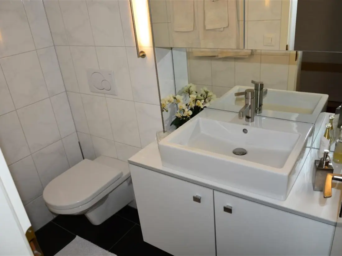Résidence Hübeli (Arm) Appartement/Fewo, Dusche oder Bad, WC 4-Bettwohnung